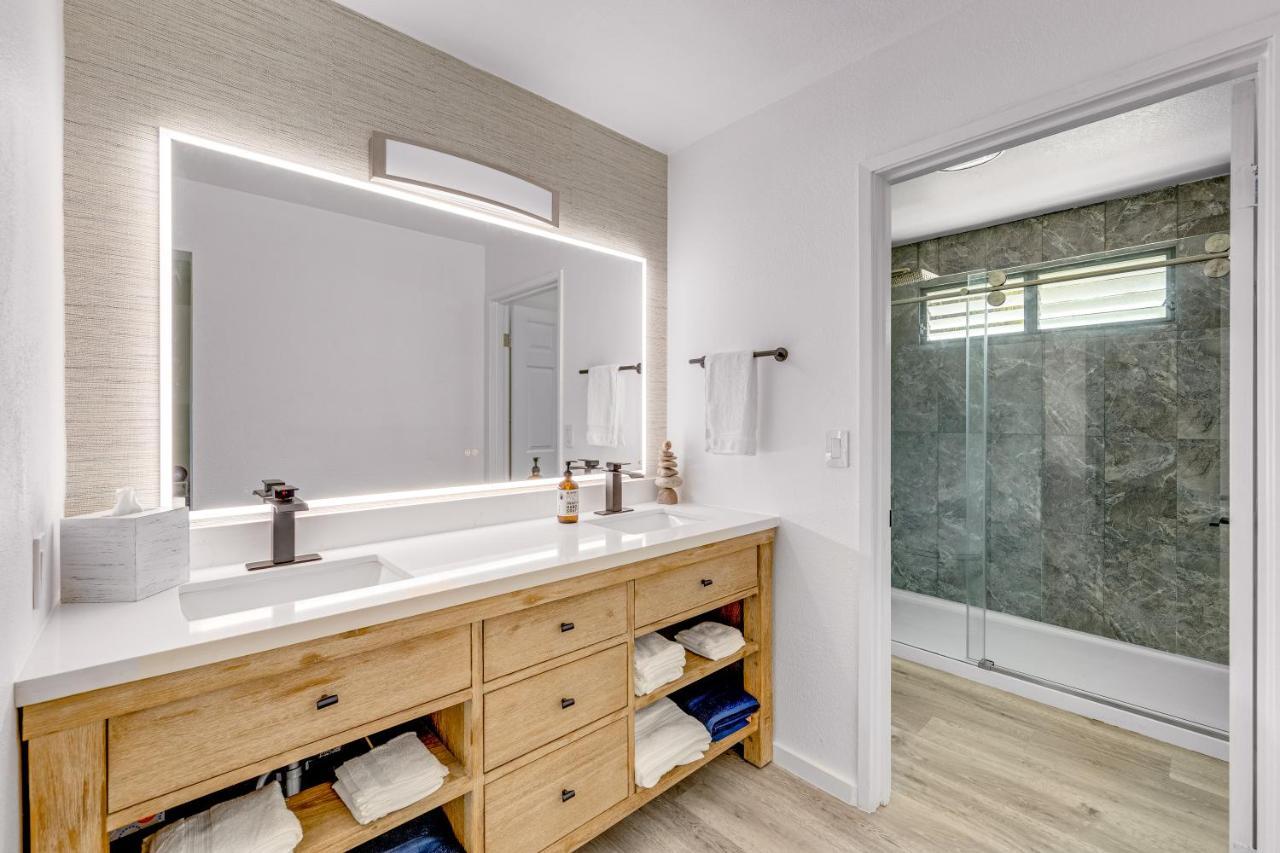 Newly Renovated Condo With Sup Paddle Boards And Golf Clubs Included Kailua-Kona Luaran gambar